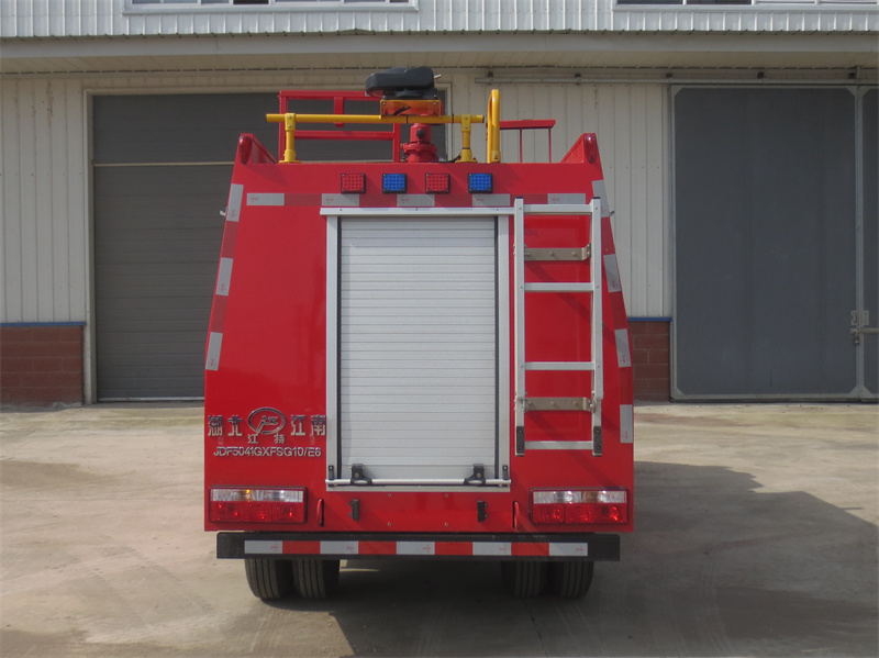 東風(fēng)藍(lán)牌消防車(1噸)圖片